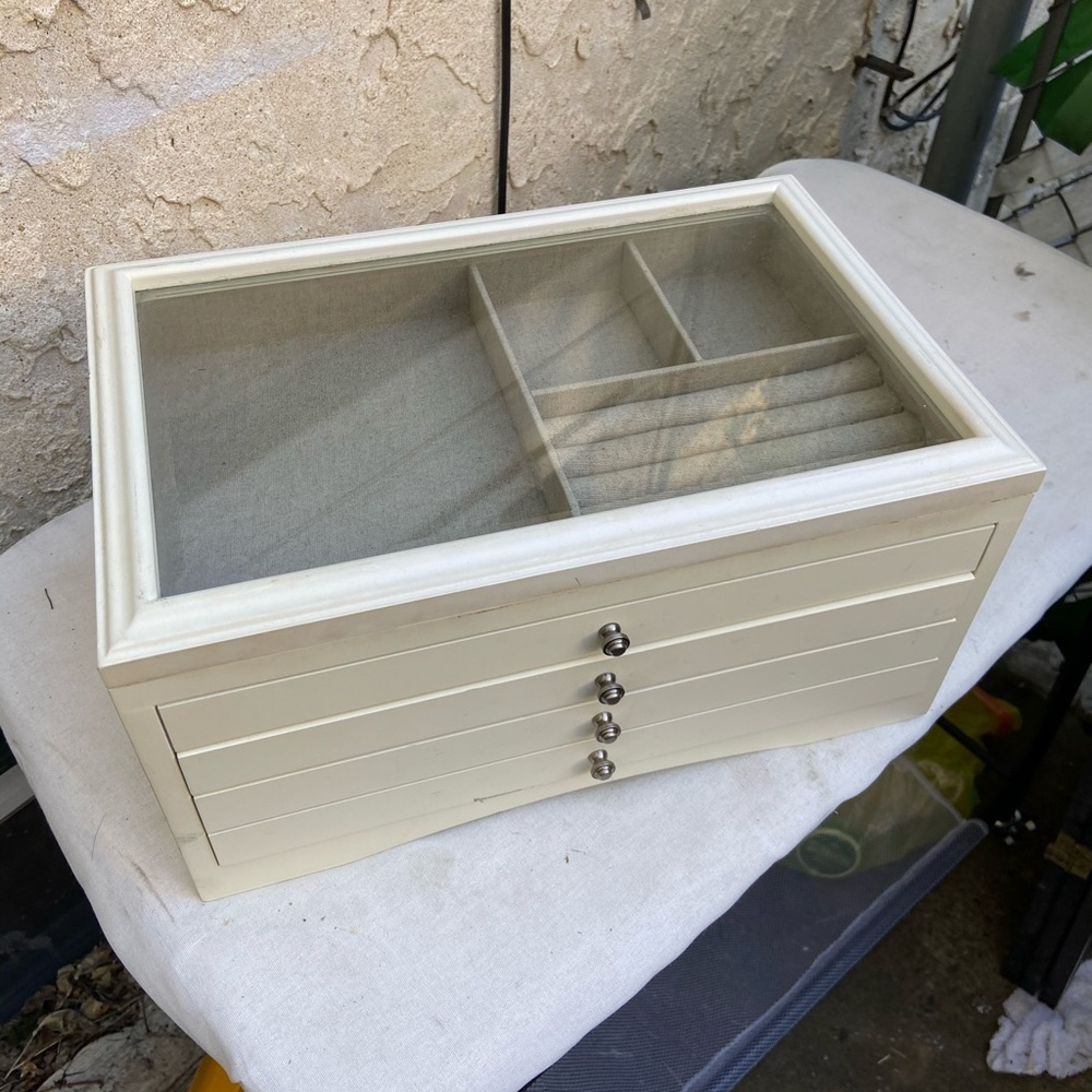 Jewelry Box with 2 drawers
